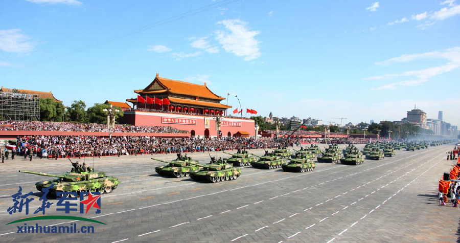 阅兵第3次演练完成关于阅兵第三次演练的具体内容，我无法准确得知。但一般来说，阅兵演练是为了展示军队的战斗力和精神风貌，同时也是对军队训练成果的一次检验。在演练过程中，参加阅兵的各种部队和装备会进行多次演练和磨合，以确保在正式阅兵时能够展现出最好的状态。
