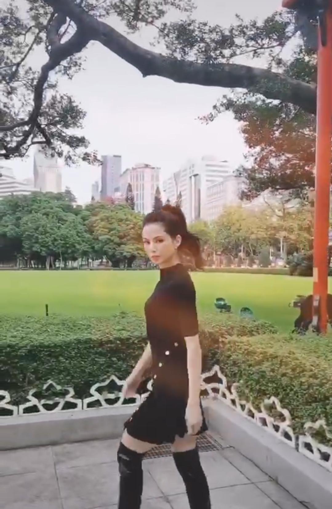 这一握歌曲这一握歌曲，音乐的力量与情感的共鸣