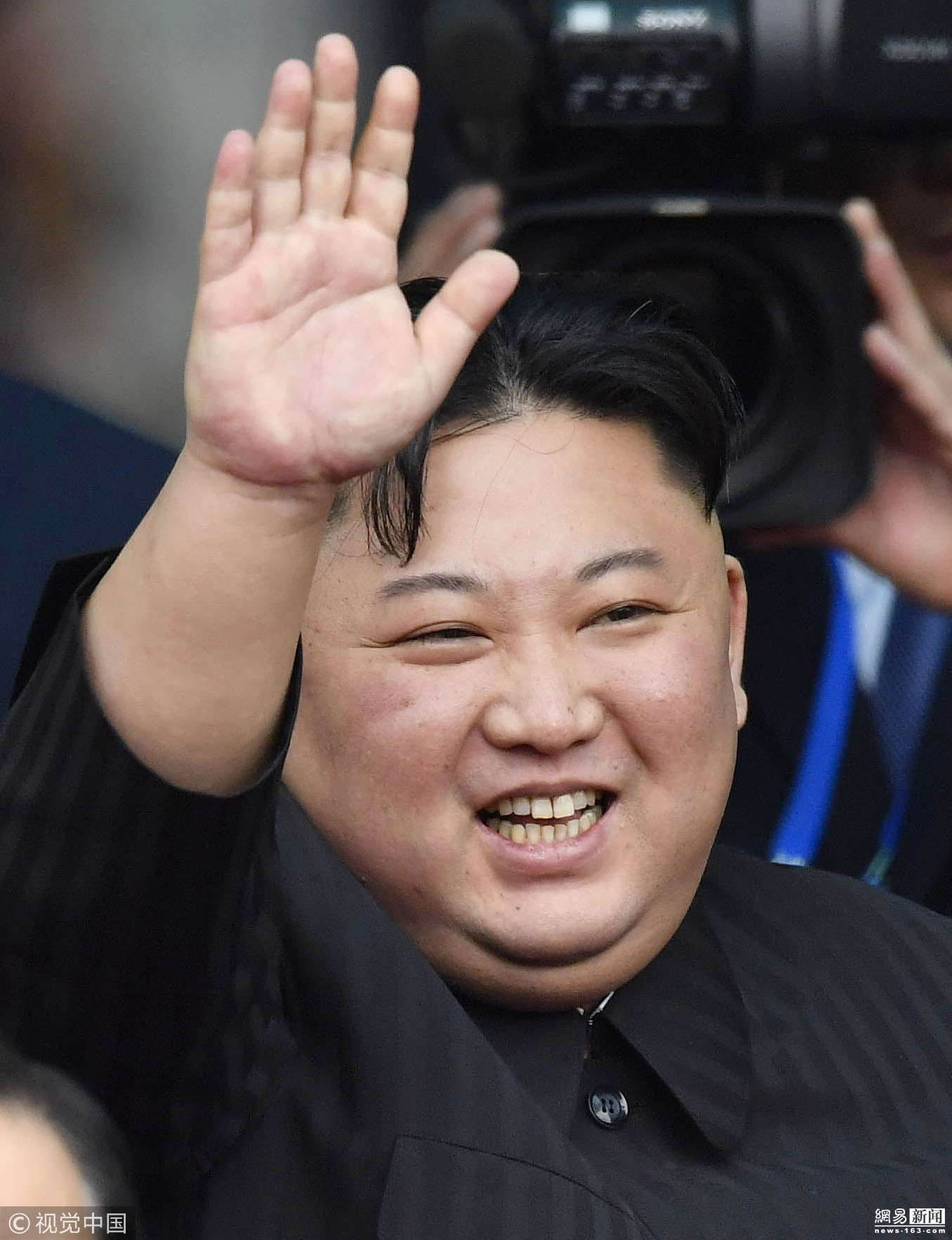金正恩离京时长时间挥手作别金正恩离京时长时间挥手作别的感人瞬间与背后深意