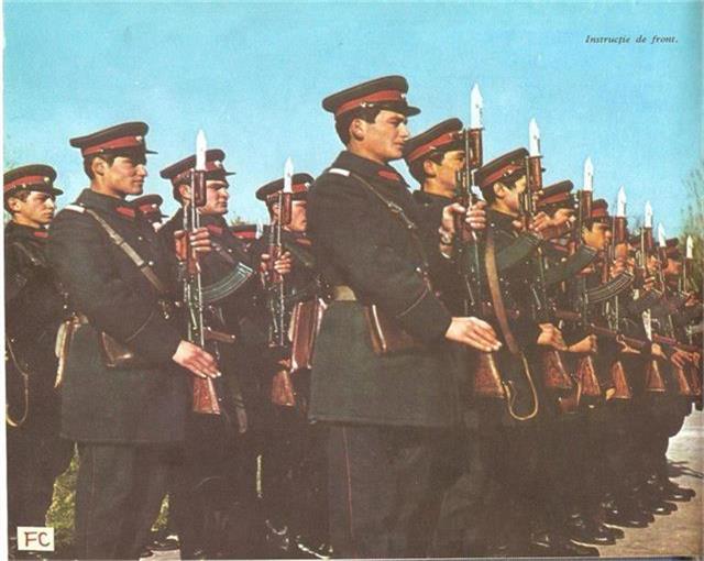 1950年罗马尼亚阅兵揭秘历史，回顾1950年罗马尼亚阅兵盛典