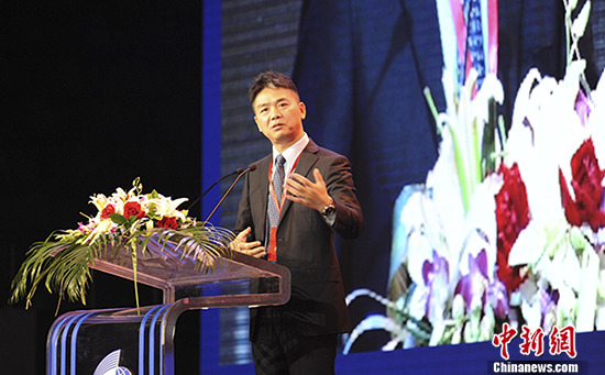 刘强东请客 互联网大会刘强东宴请互联网大会，共谋行业未来