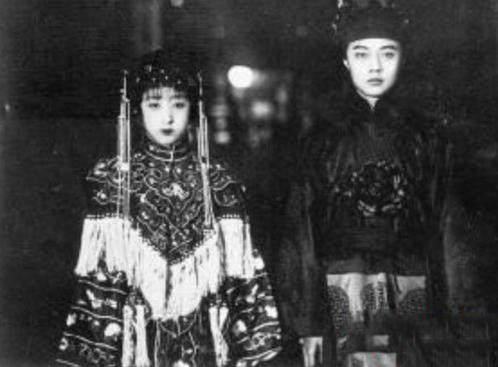 妻子隐瞒精神病丈夫可以提出离婚吗妻子隐瞒精神病，丈夫是可以提出离婚的。