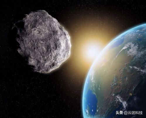 中国正规划对1颗小行星实施高速撞击中国正在规划对小行星实施高速撞击的科学实验，旨在研究行星防御技术，确保地球安全。这一计划是为了应对潜在的小行星威胁，确保人类免受小行星撞击地球的风险。这是国际上通行的做法，以确保人类安全和地球的未来。具体的实施计划和时间表尚未确定，但中国科学家正在积极研究和规划这一项目。同时，中国也在加强航天领域的国际合作，以共同应对太空威胁。因此，中国正在规划对一颗小行星实施高速撞击。